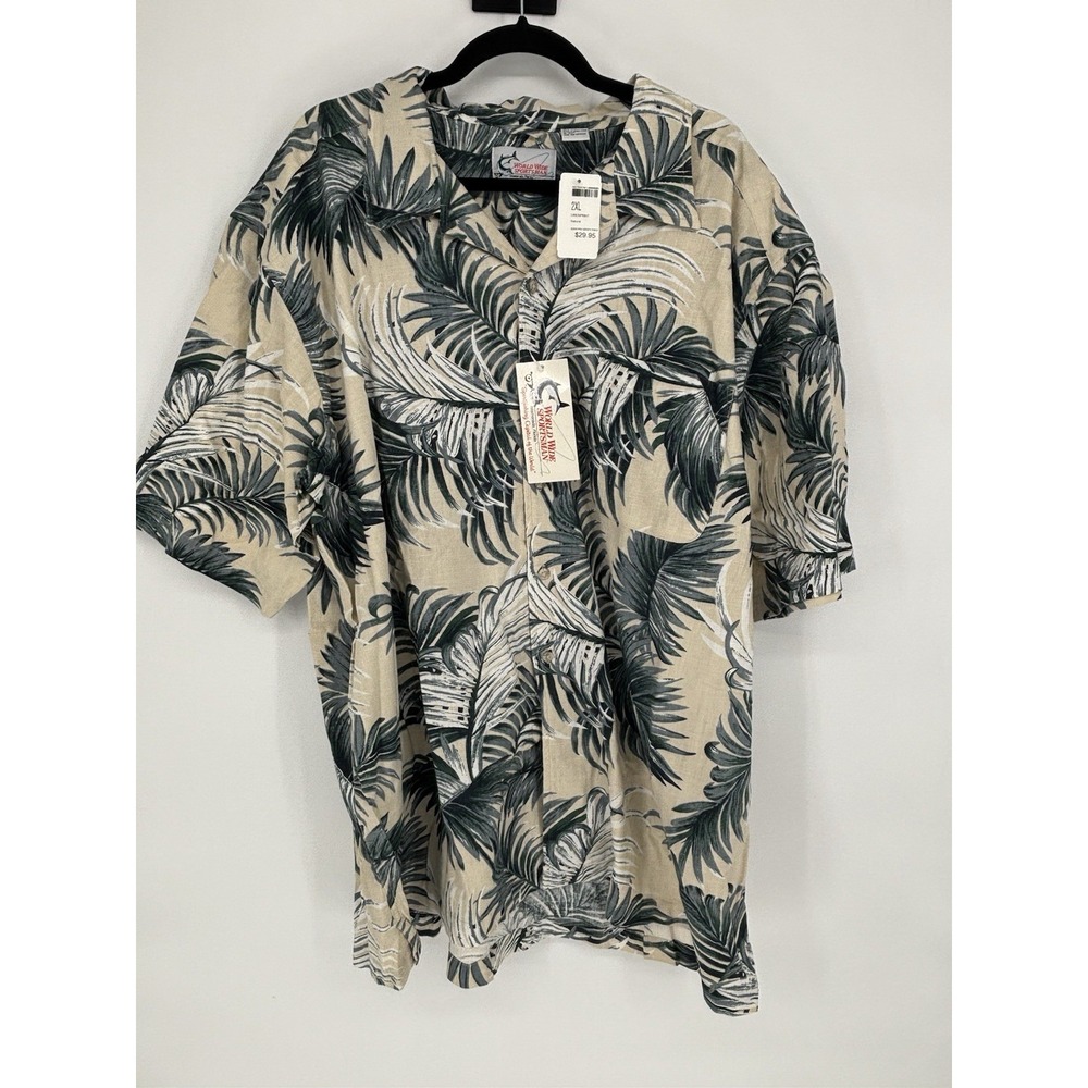 World Wide Sportsman Men's Hawaiian Short Sleeve Button Up Tan/Green 2 XL